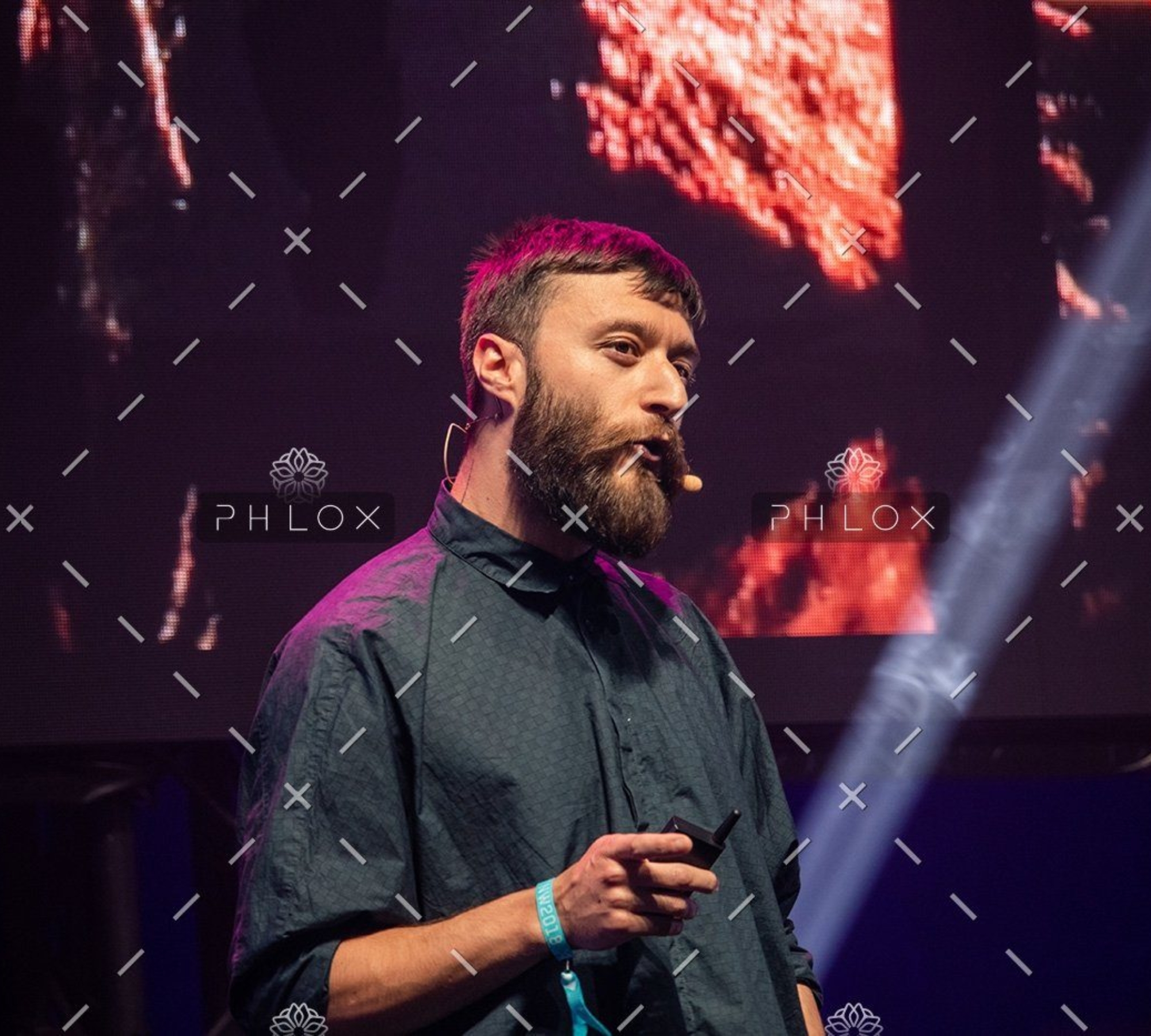 demo-attachment-68-liam-martens-680583-unsplash